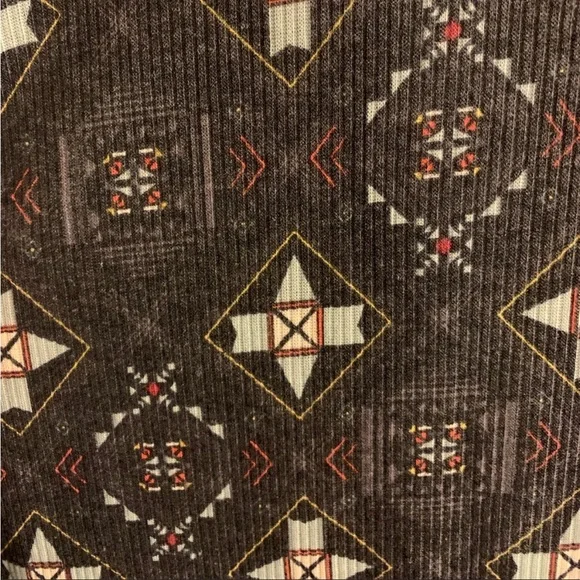 Lularoe Sarah Duster - Picture 3 of 4